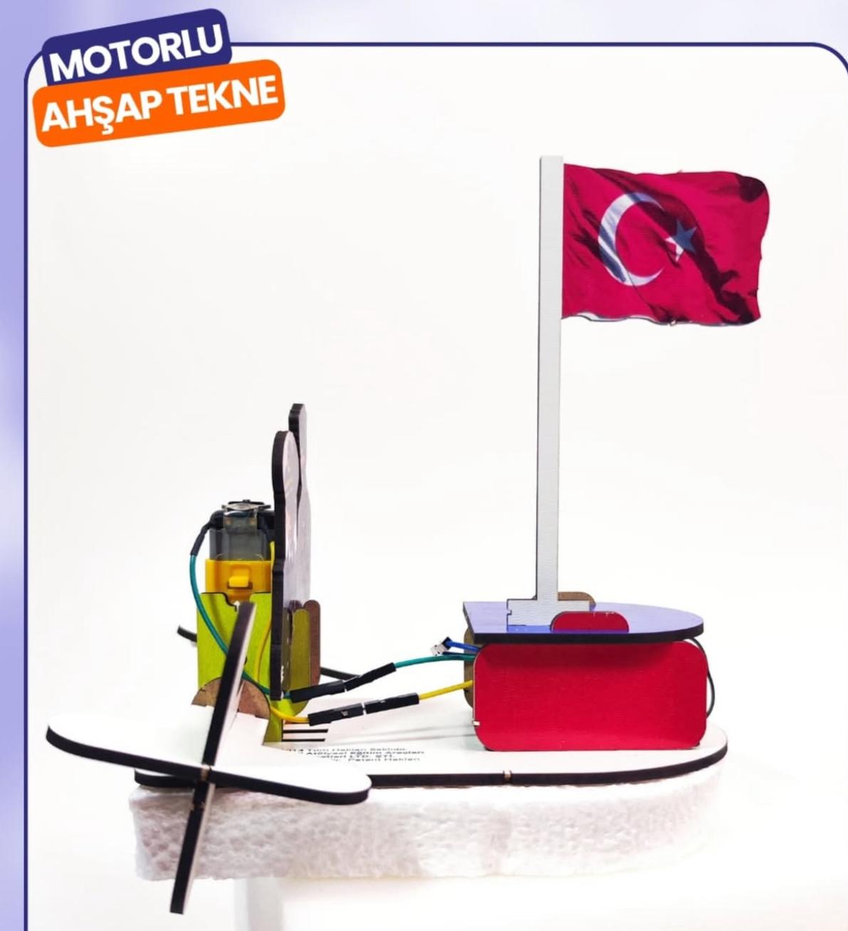 Motorlu Ahşap Tekne